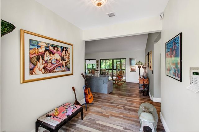 6839 Villas Drive S, Boca Raton, FL 33433