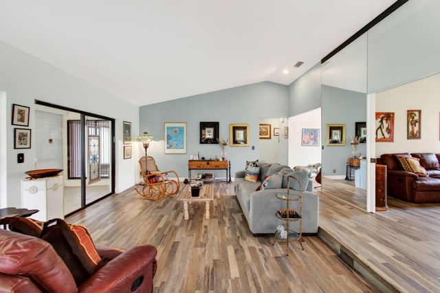 6839 Villas Drive S, Boca Raton, FL 33433