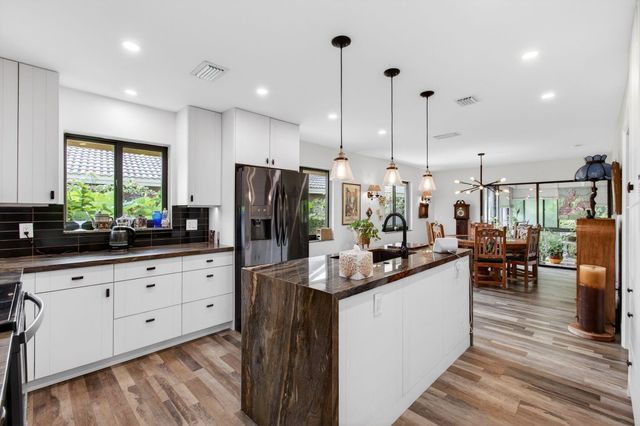 6839 Villas Drive S, Boca Raton, FL 33433