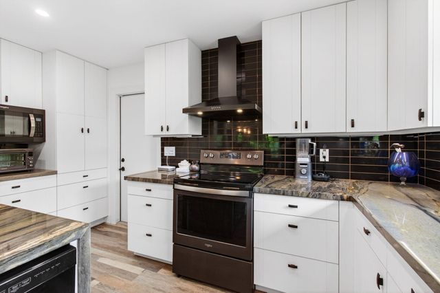 6839 Villas Drive S, Boca Raton, FL 33433