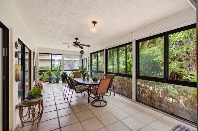 6839 Villas Drive S, Boca Raton, FL 33433