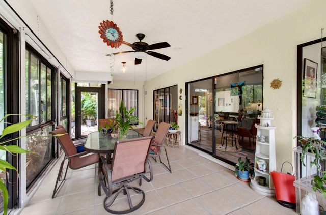 6839 Villas Drive S, Boca Raton, FL 33433