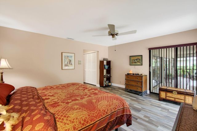 6839 Villas Drive S, Boca Raton, FL 33433