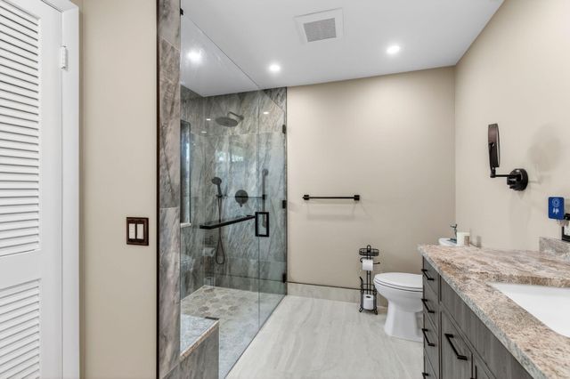 6839 Villas Drive S, Boca Raton, FL 33433