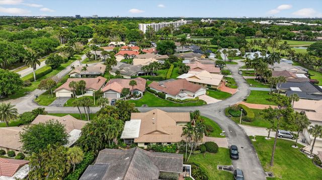 6839 Villas Drive S, Boca Raton, FL 33433