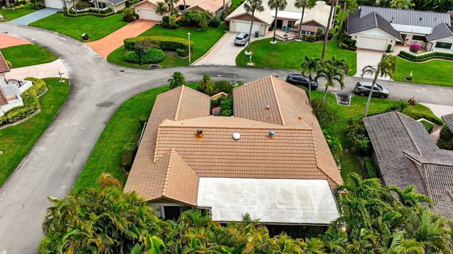 6839 Villas Drive S, Boca Raton, FL 33433