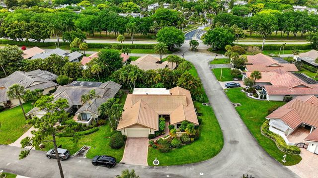 6839 Villas Drive S, Boca Raton, FL 33433