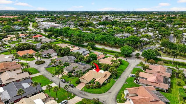 6839 Villas Drive S, Boca Raton, FL 33433