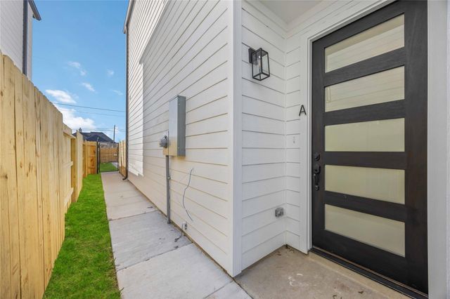 1466 Ferguson Way A, Houston, TX 77088