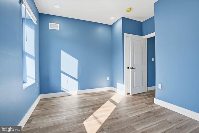 621 DURFOR ST, Philadelphia, PA 19148