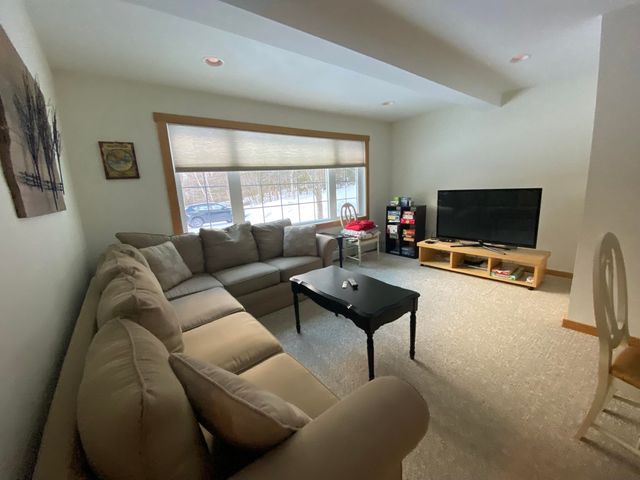 19B Kingswood Road, Dover, VT 05356