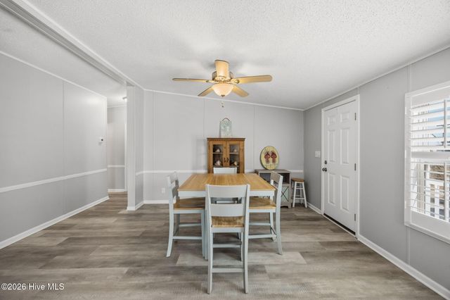 9055 W 9th Street, Surf City, NC 28445