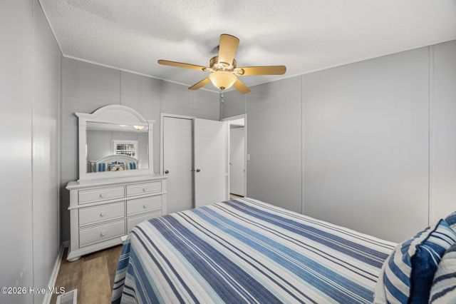 9055 W 9th Street, Surf City, NC 28445