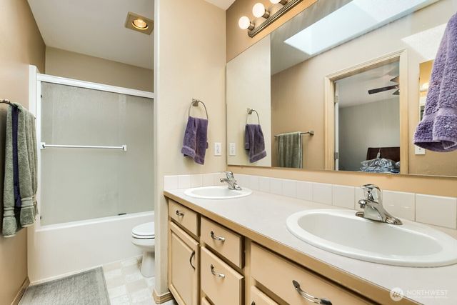 1008 R Street NW, Auburn, WA 98001
