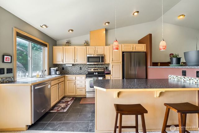 1008 R Street NW, Auburn, WA 98001
