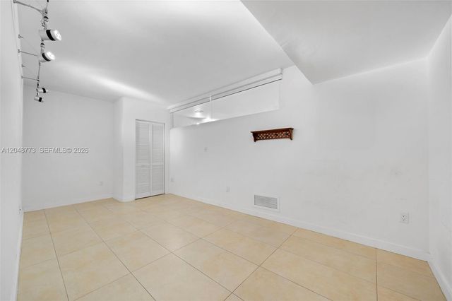 181 Crandon Blvd 301, Key Biscayne, FL 33149