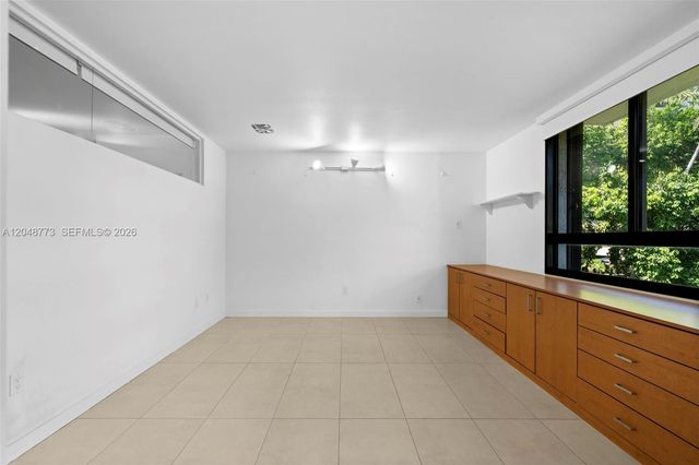181 Crandon Blvd 301, Key Biscayne, FL 33149