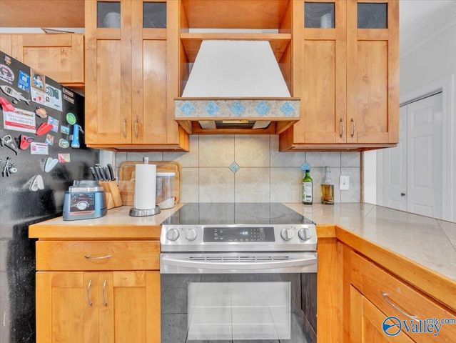 222 Lee Bowden Drive, Huntsville, AL 35806