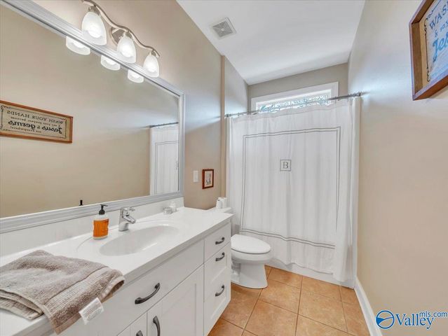 222 Lee Bowden Drive, Huntsville, AL 35806