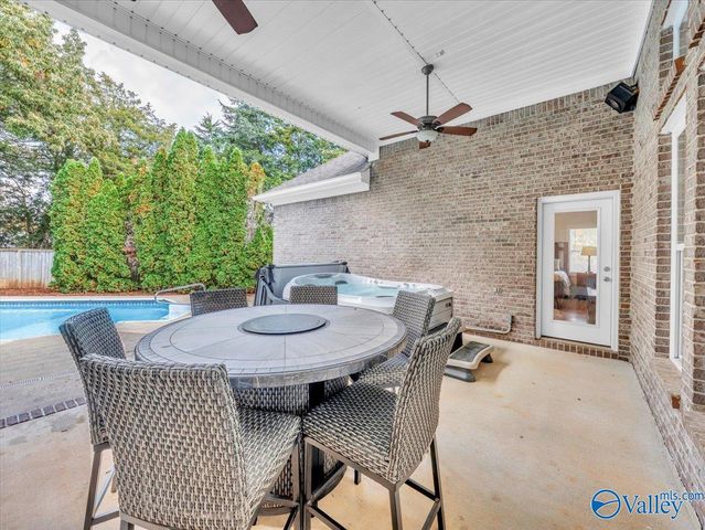 222 Lee Bowden Drive, Huntsville, AL 35806