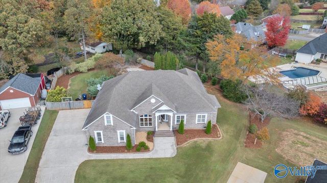 222 Lee Bowden Drive, Huntsville, AL 35806