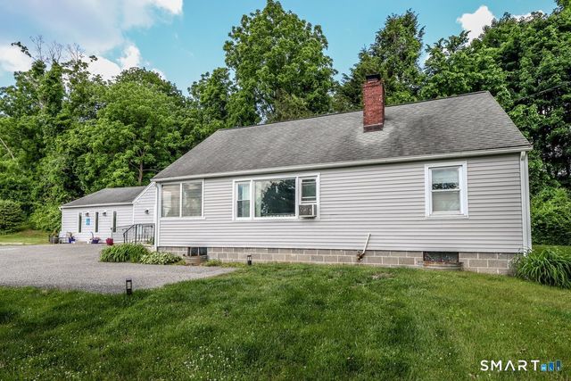 121 Litchfield Road, New Milford, CT 06776