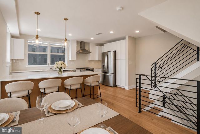 1338 S WOODSTOCK ST, Philadelphia, PA 19146