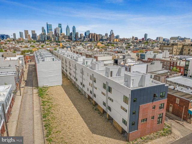 1338 S WOODSTOCK ST, Philadelphia, PA 19146