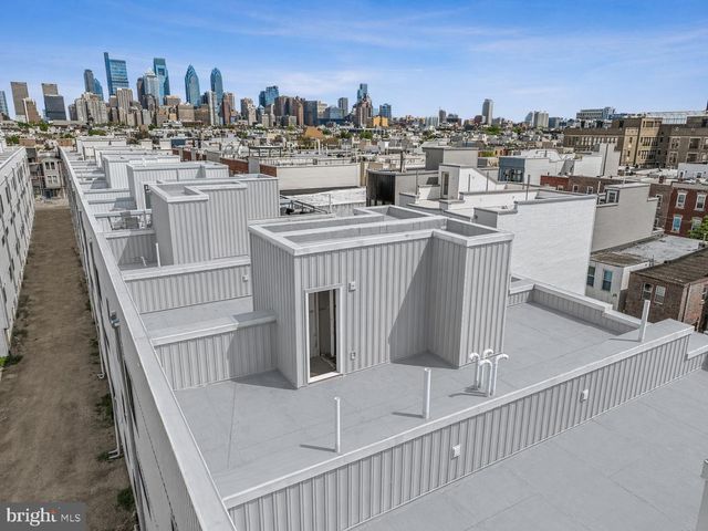 1338 S WOODSTOCK ST, Philadelphia, PA 19146