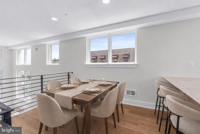 1338 S WOODSTOCK ST, Philadelphia, PA 19146