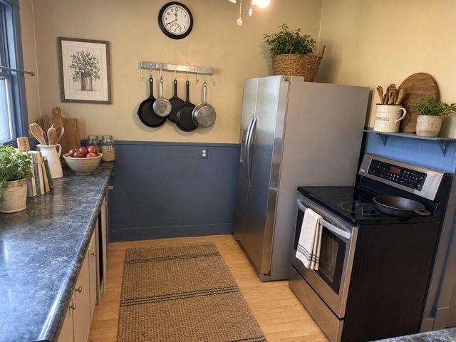 220 LINCOLN Avenue, Council Bluffs, IA 51503
