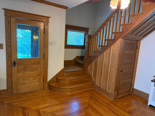 220 LINCOLN Avenue, Council Bluffs, IA 51503