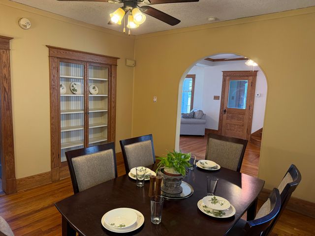 220 LINCOLN Avenue, Council Bluffs, IA 51503