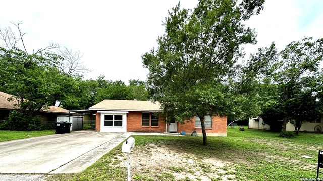 809 FLORENCE ST, Castroville, TX 78009