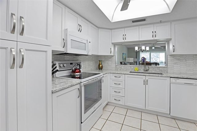 6505 STONE RIVER ROAD 209, Bradenton, FL 34203