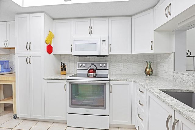 6505 STONE RIVER ROAD 209, Bradenton, FL 34203