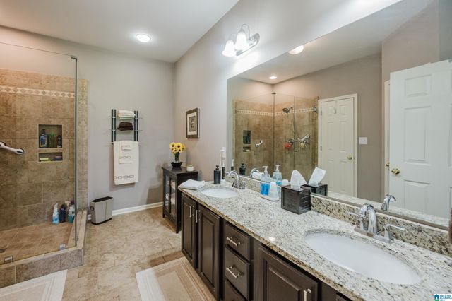 225 ASHFORD DRIVE, Gardendale, AL 35071