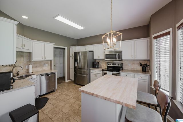 225 ASHFORD DRIVE, Gardendale, AL 35071