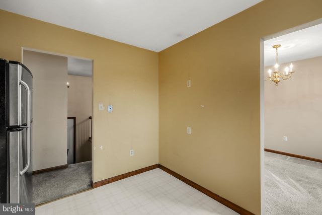 30 BUTTONWOOD DR, Lititz, PA 17543