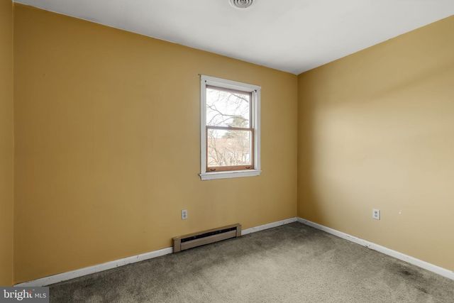 30 BUTTONWOOD DR, Lititz, PA 17543