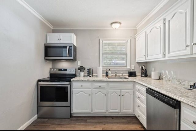2720 Blyth Drive, Dallas, TX 75228