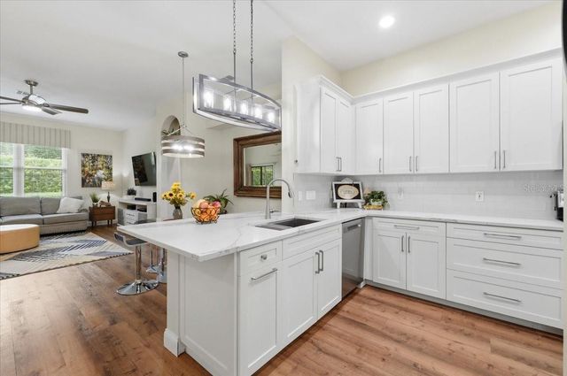730 MARTINIQUE CIRCLE, Lakeland, FL 33803