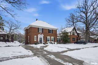 1330 29TH Street, Moline, IL 61265