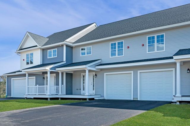 63 Crestview Way, Raymond, NH 03077