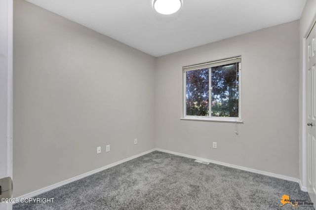 2300 Leopard Circle, Anchorage, AK 99502