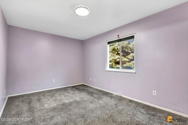 2300 Leopard Circle, Anchorage, AK 99502