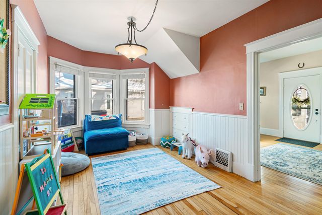 26 Maple Street, Essex Junction, VT 05452