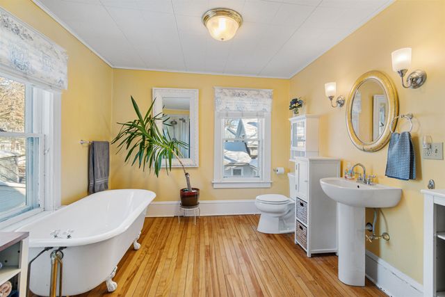 26 Maple Street, Essex Junction, VT 05452