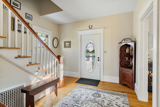 26 Maple Street, Essex Junction, VT 05452