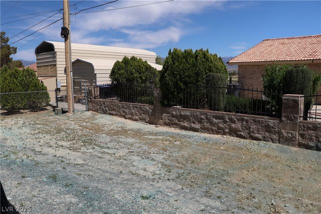 3016 Mount Charleston Drive, Pahrump, NV 89048